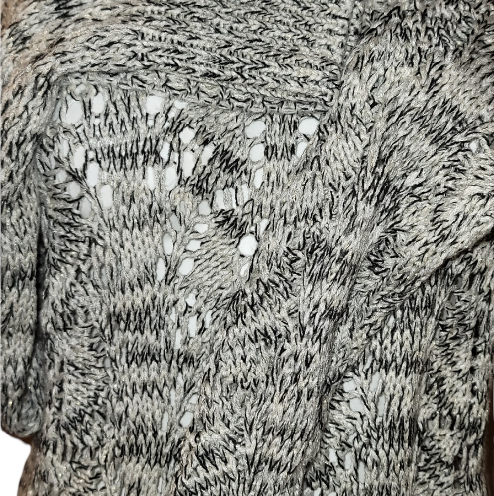 Sweaters - Picture 13 of 15